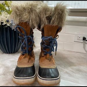 Sorel women’s Joan of Arctic winter boots